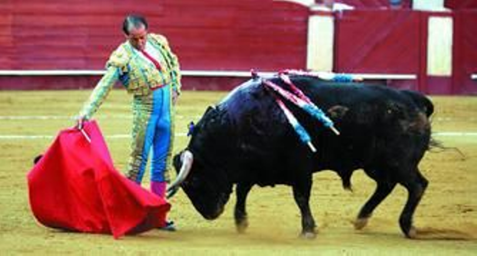 Esplá relajado y templado con la derecha.