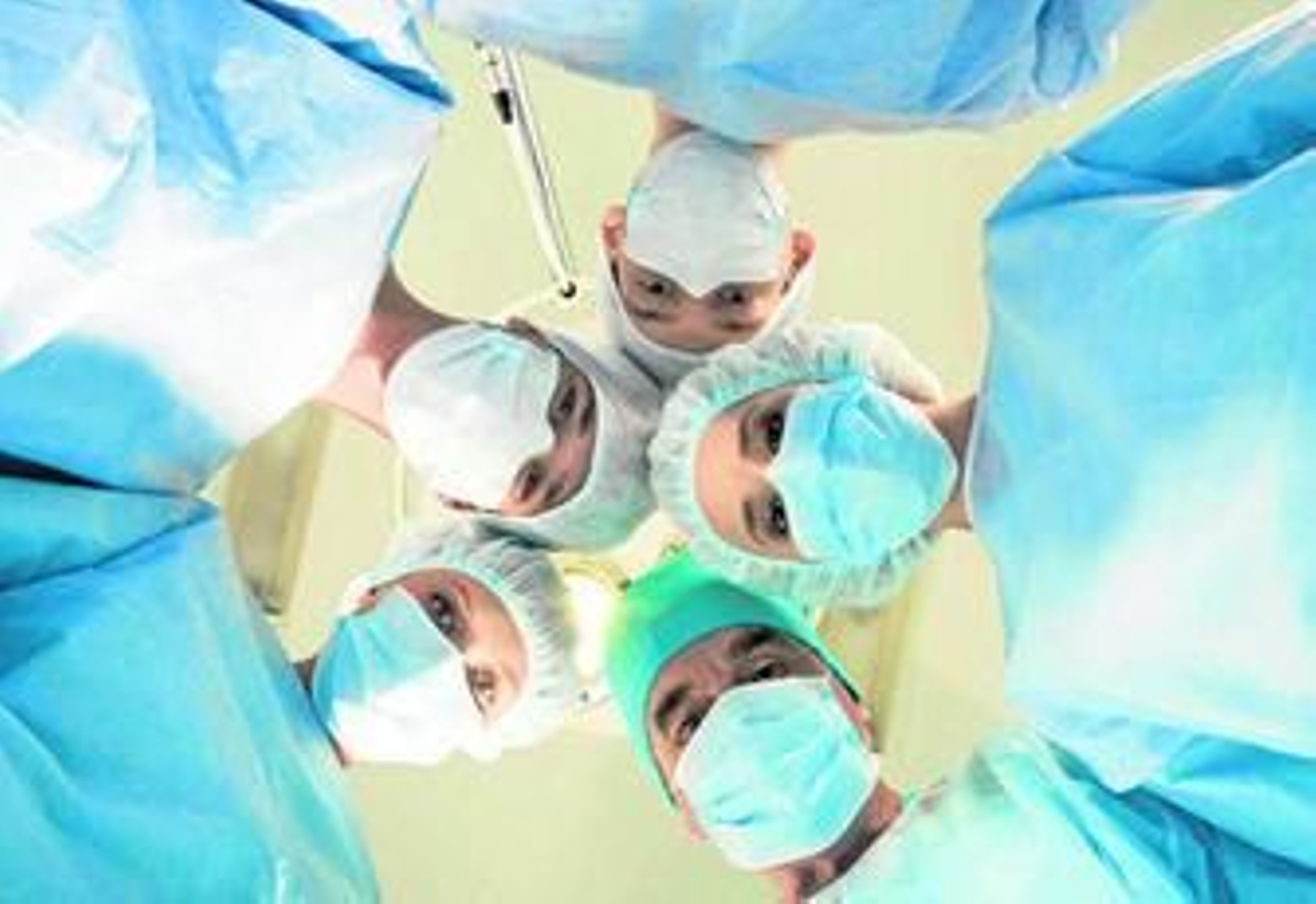 La técnica representa una opción quirúrgica menos invasiva y más segura para tratar el sobrepeso y la obesidad.