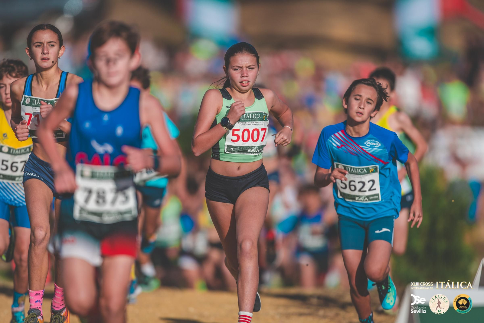 Búscate en las fotos del Cross de Itálica 2025 | 8