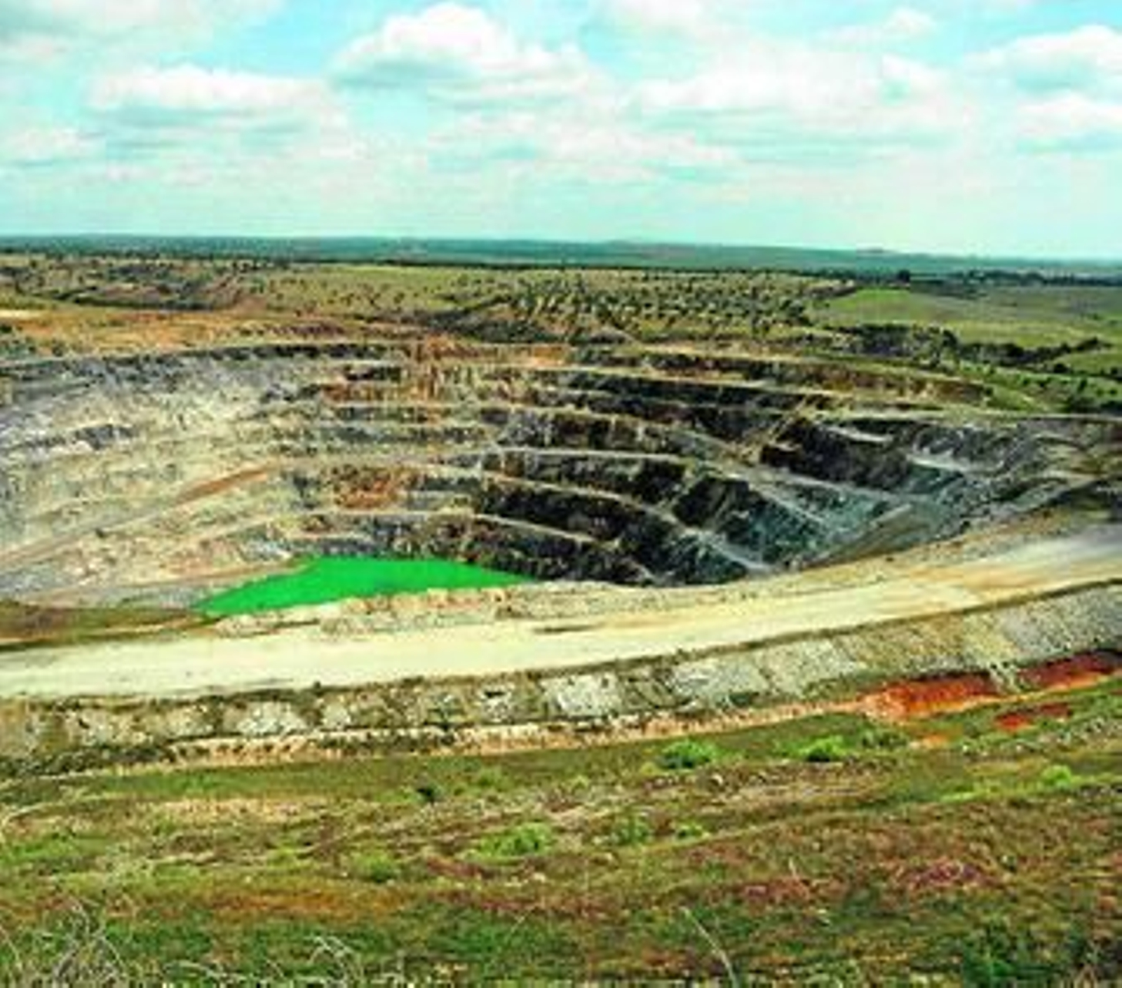 Vista panorámica de la mina de Aznalcóllar.