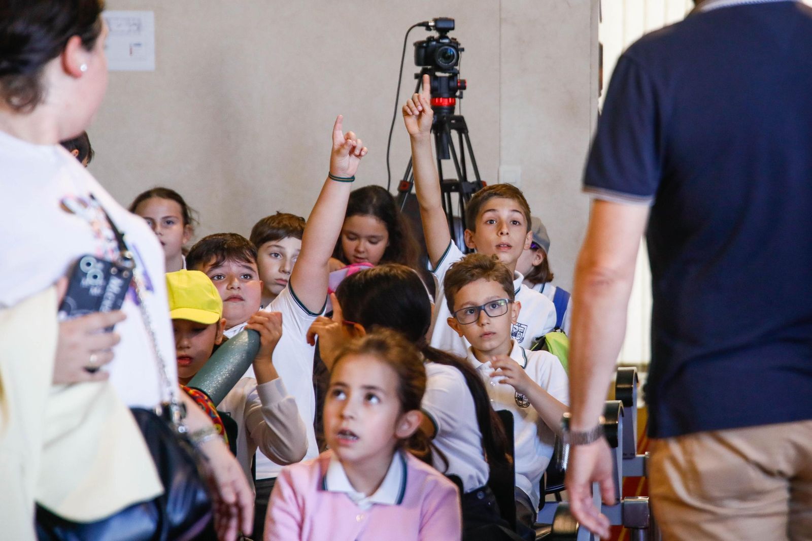 Visita al Ayuntamiento de Almería del colegio Virgen de Fátima, en imágenes