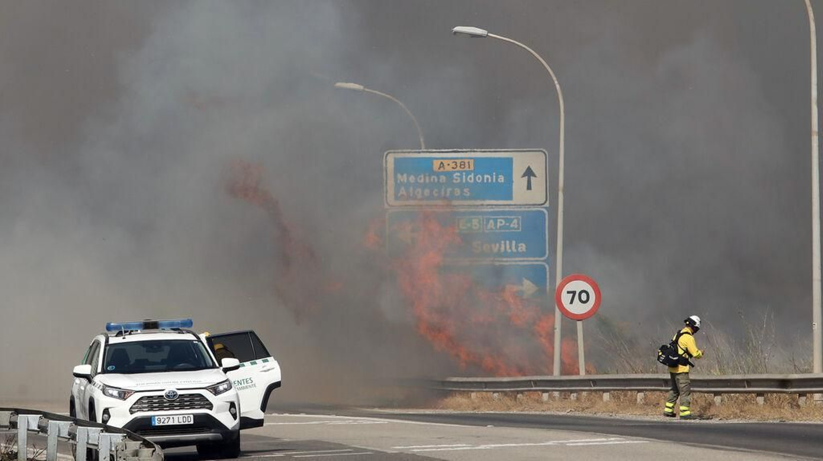 Grave incendio en la campiña de Jerez