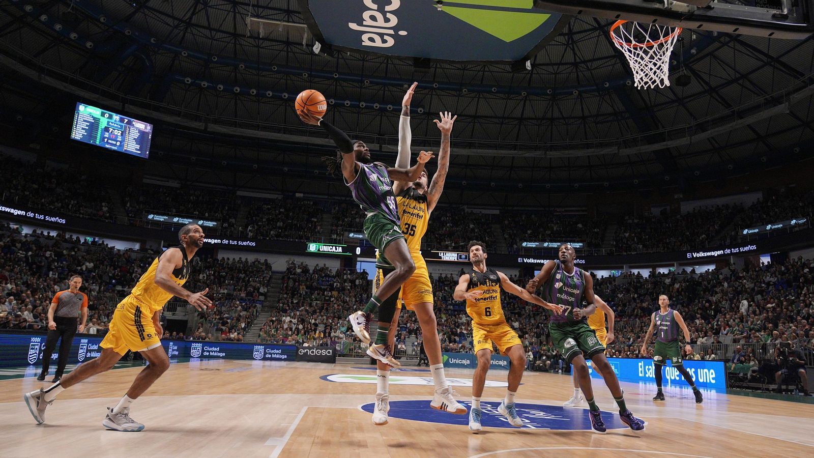 El Unicaja-La Laguna Tenerife, en fotos