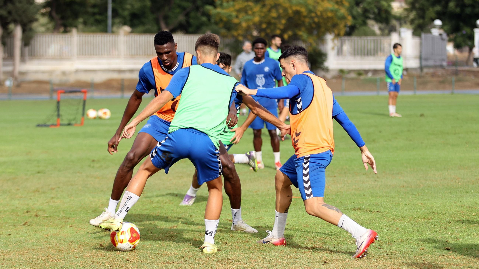 Primer entrenamiento del nuevo entrenador en el Xerez DFC