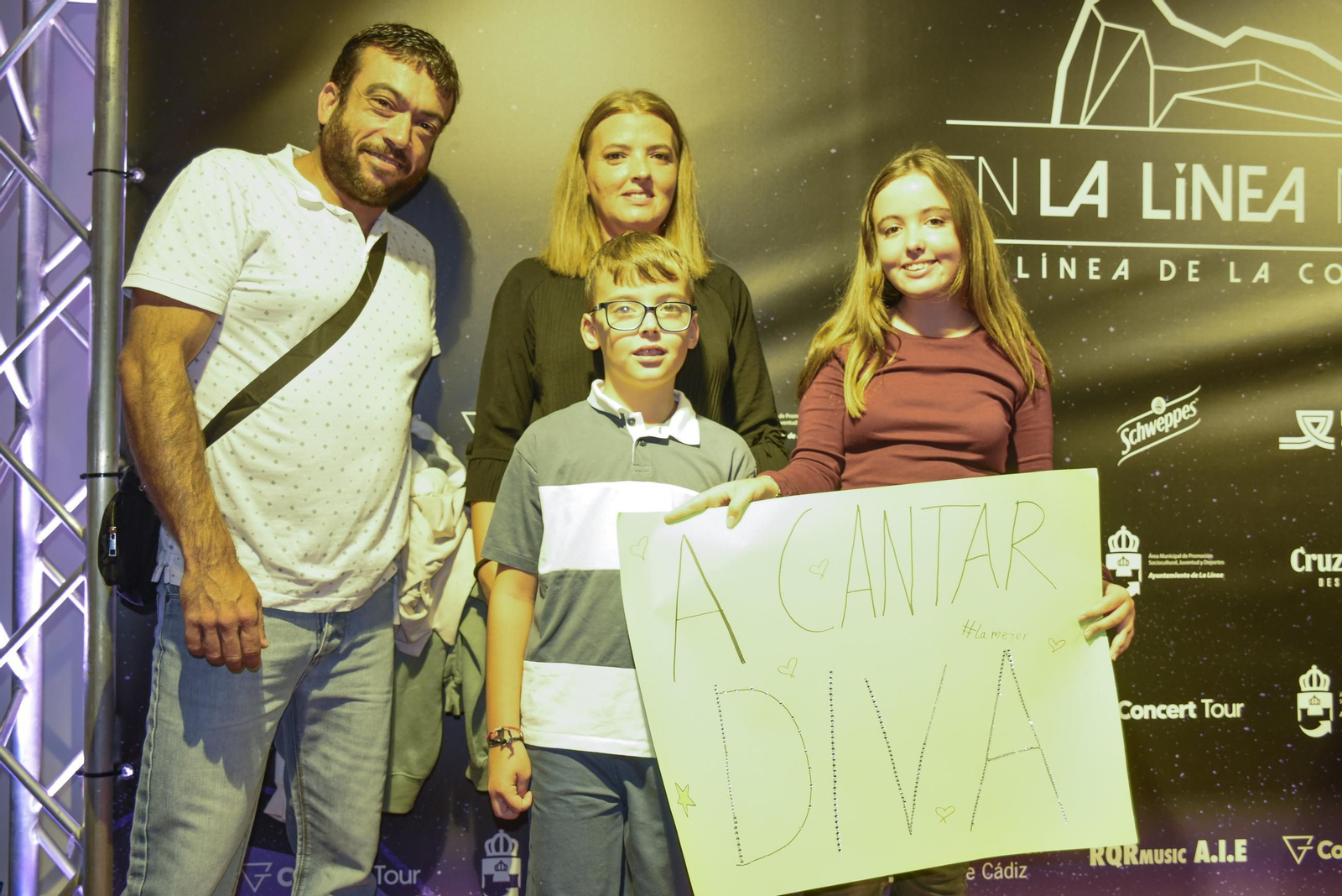 Las fotografías del concierto de Melody en el Palacio de Congresos de La Línea