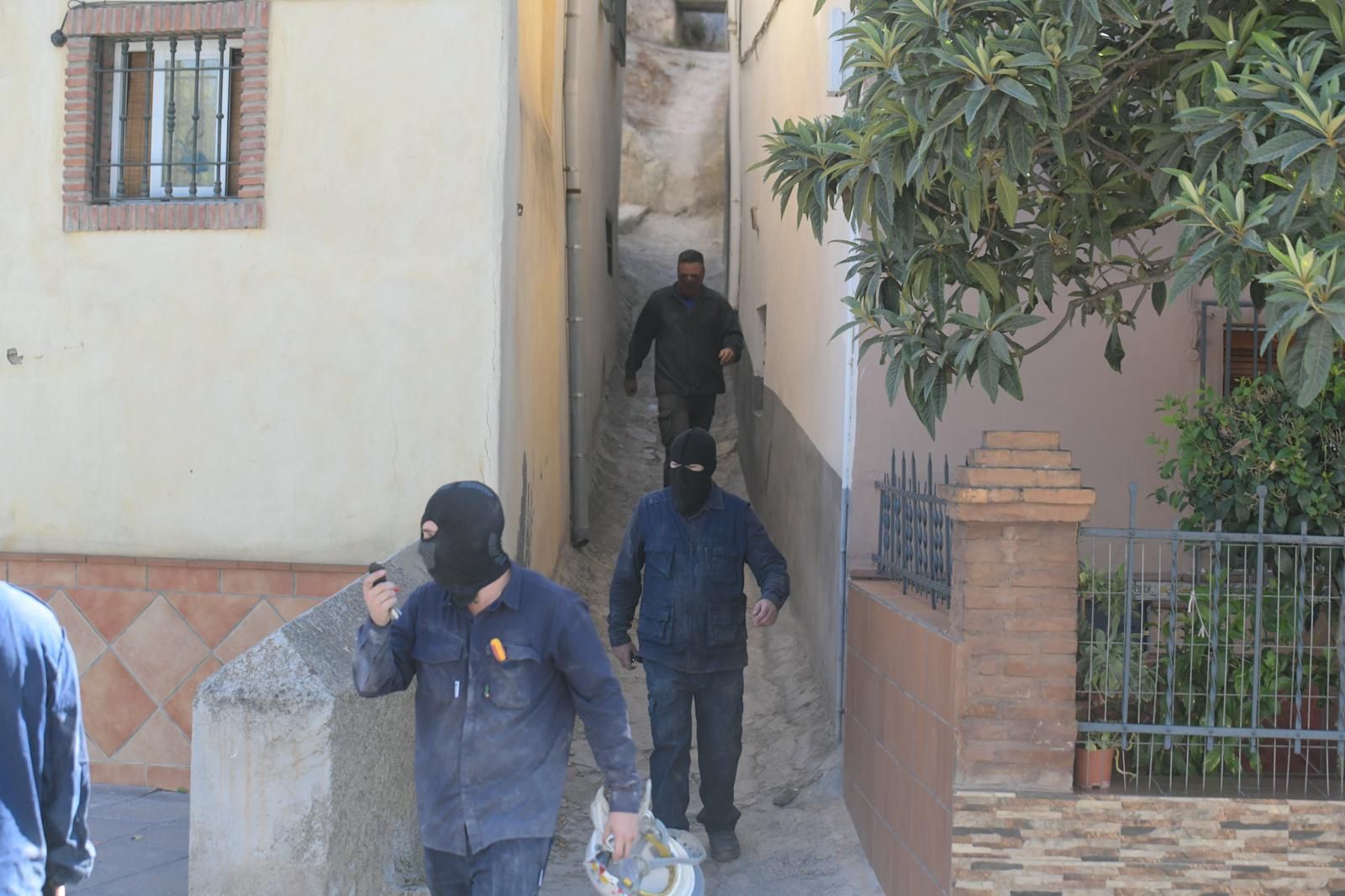 Fotos: así ha sido la operación contra el tráfico de marihuana en Pinos Puente