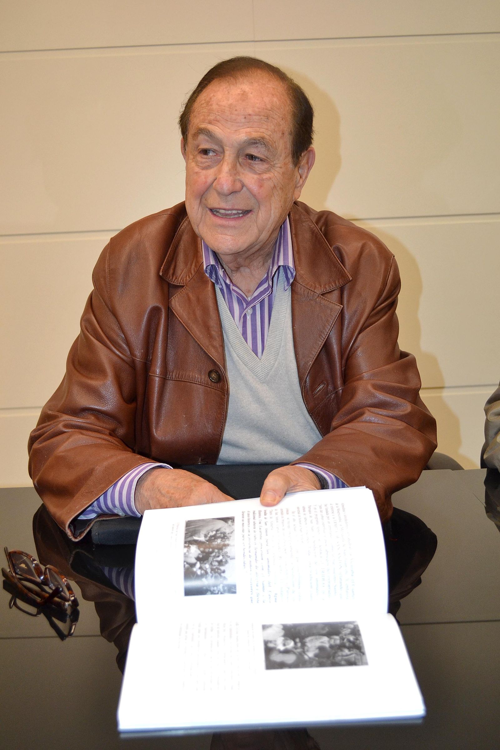 Emilio Esteban Hanza