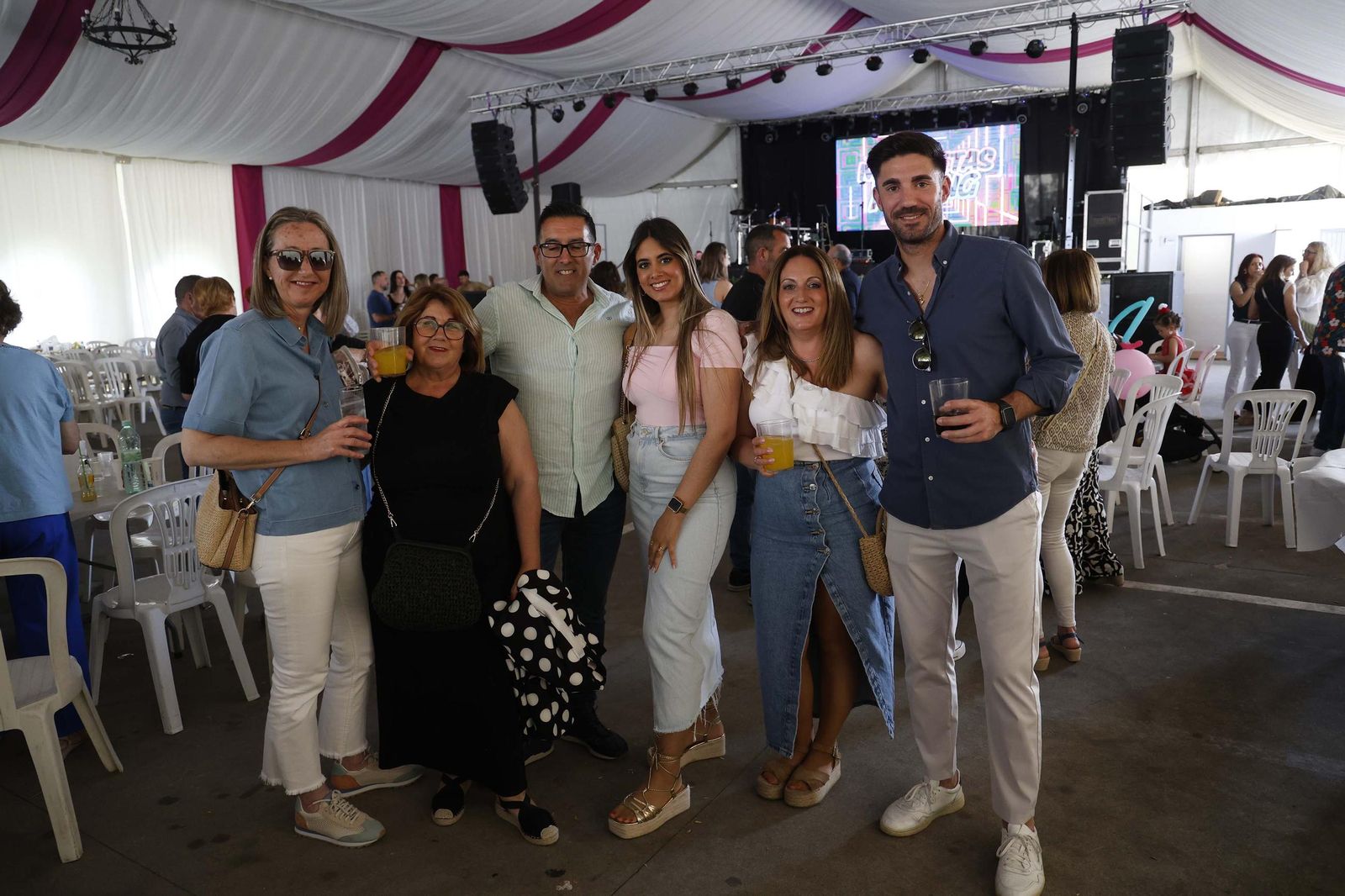 Búscate en las fotos del sábado en la Feria de Castellar