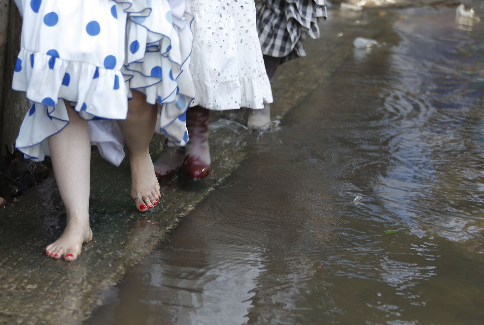 Imágenes de la Hermandad de Huelva a su paso por El Charco