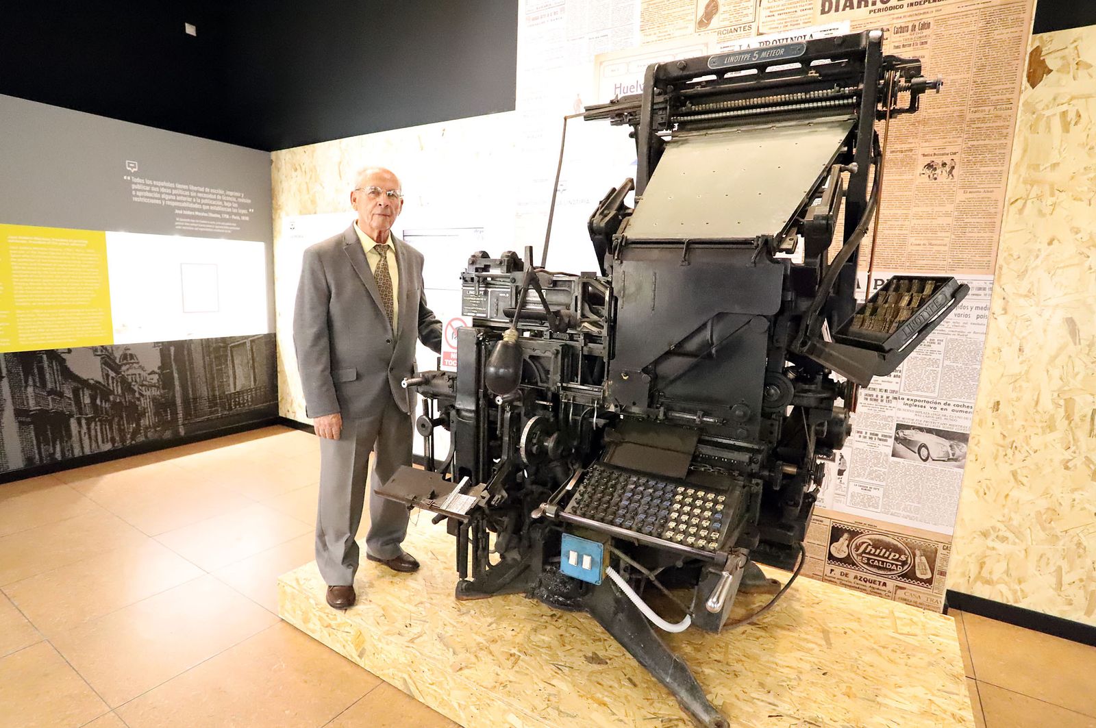 El Centro de Comunicación "Jesús Hermida" abre sus puertas, en imágenes