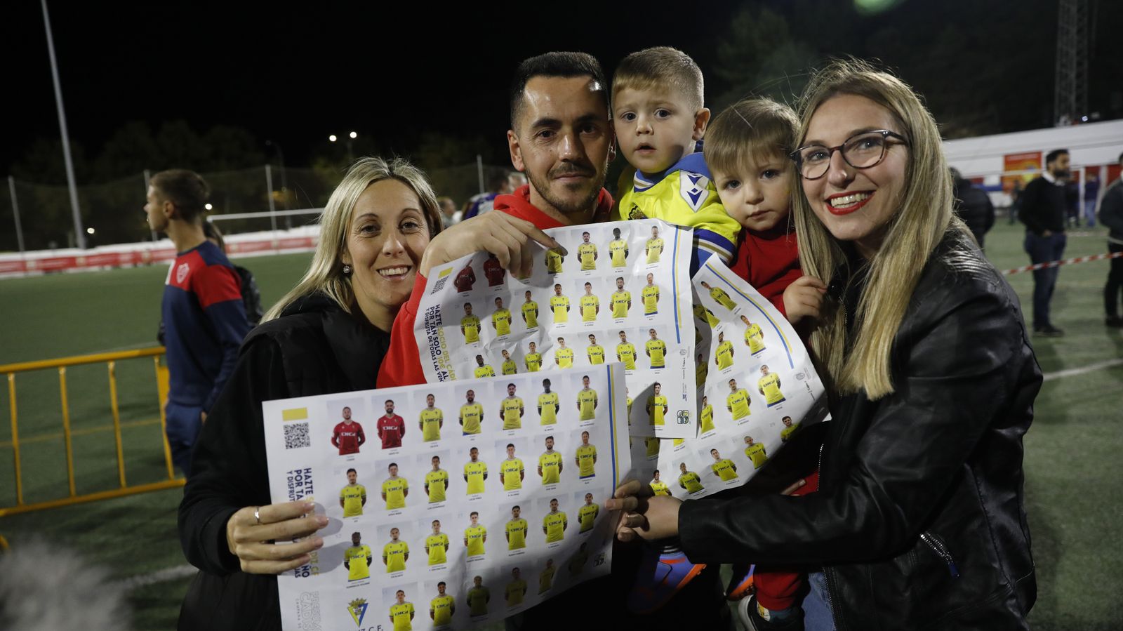 Las fotos de la visita del Cádiz CF para celebrar el 50 aniversario del CD Guadiaro