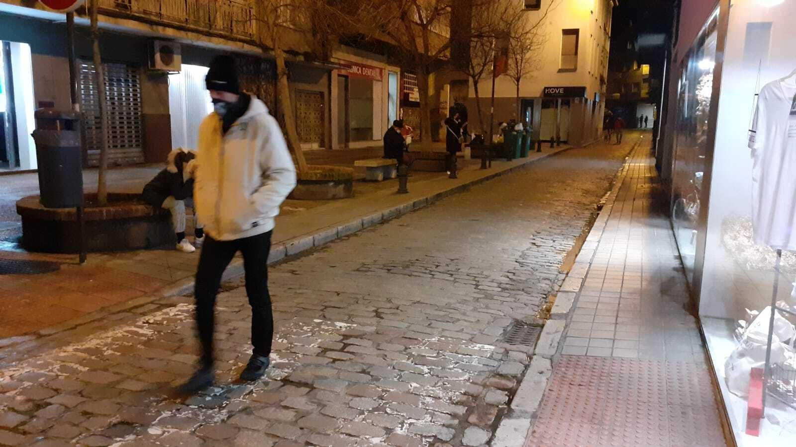 Personas después del terremoto en Nueva de San Antón