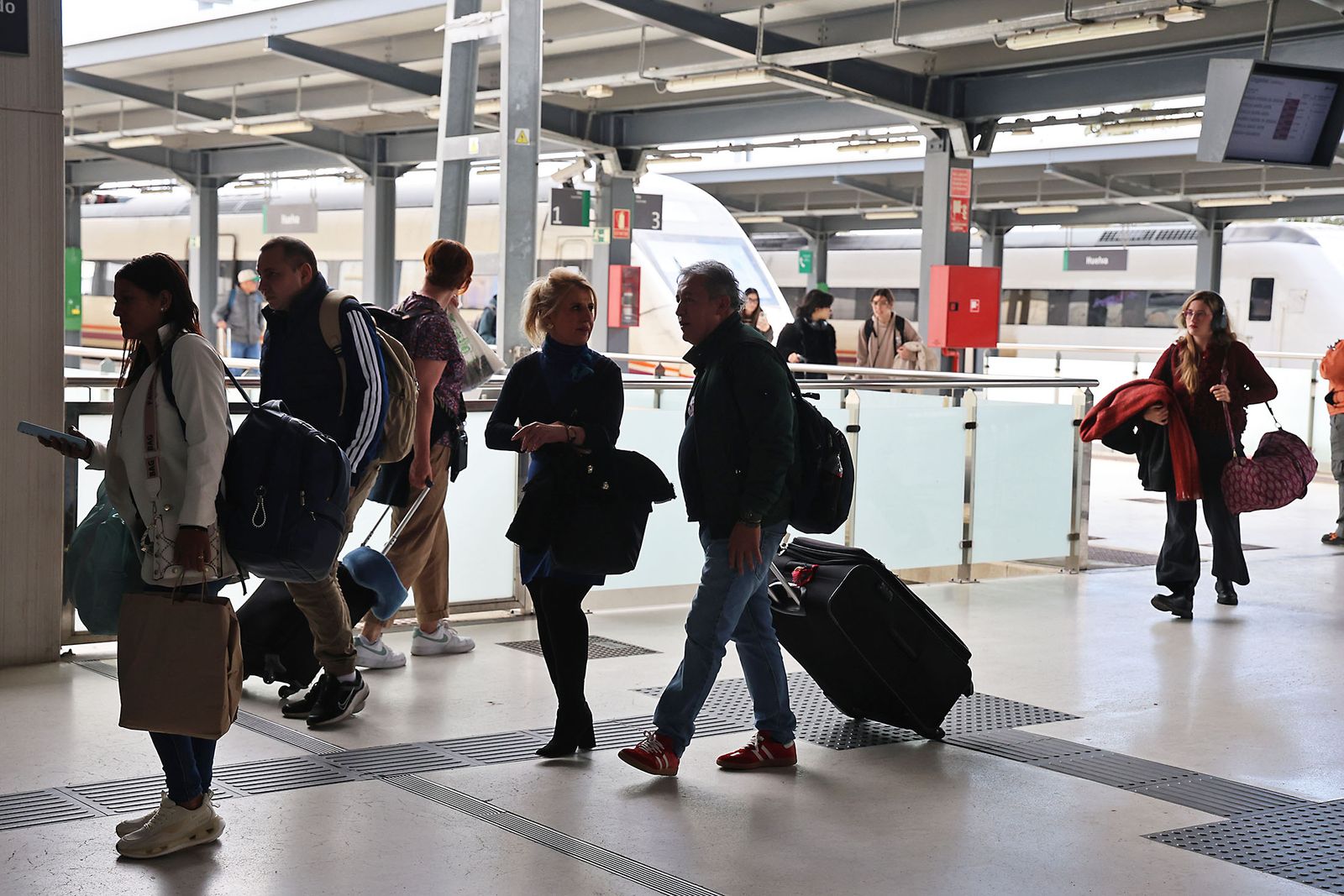 Llegada del primer tren a Huelva tras el accidente de Adamuz