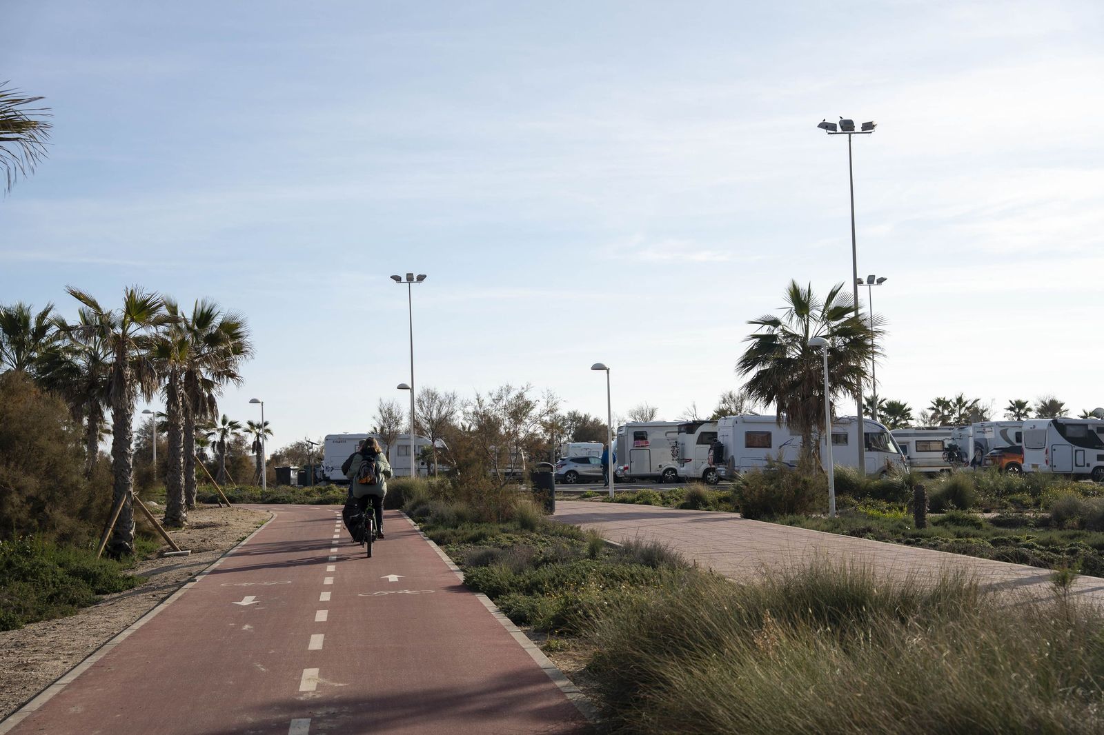 Las caravanas también están en el Delta del Andarax y la playa del Zapillo.