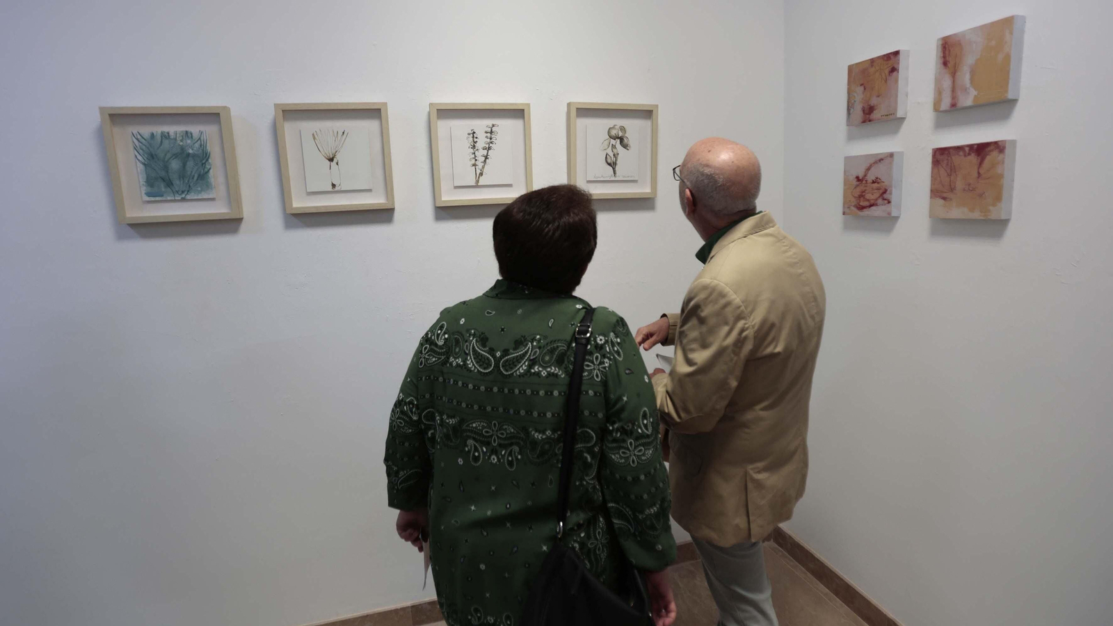Las fotos de la inauguración de la exposición de Blanca Orozco "Lo que renace"