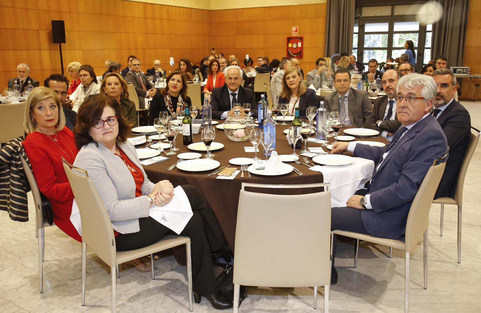 Las fotos del Foro Joly con el consejero de Salud, Jesús Aguirre