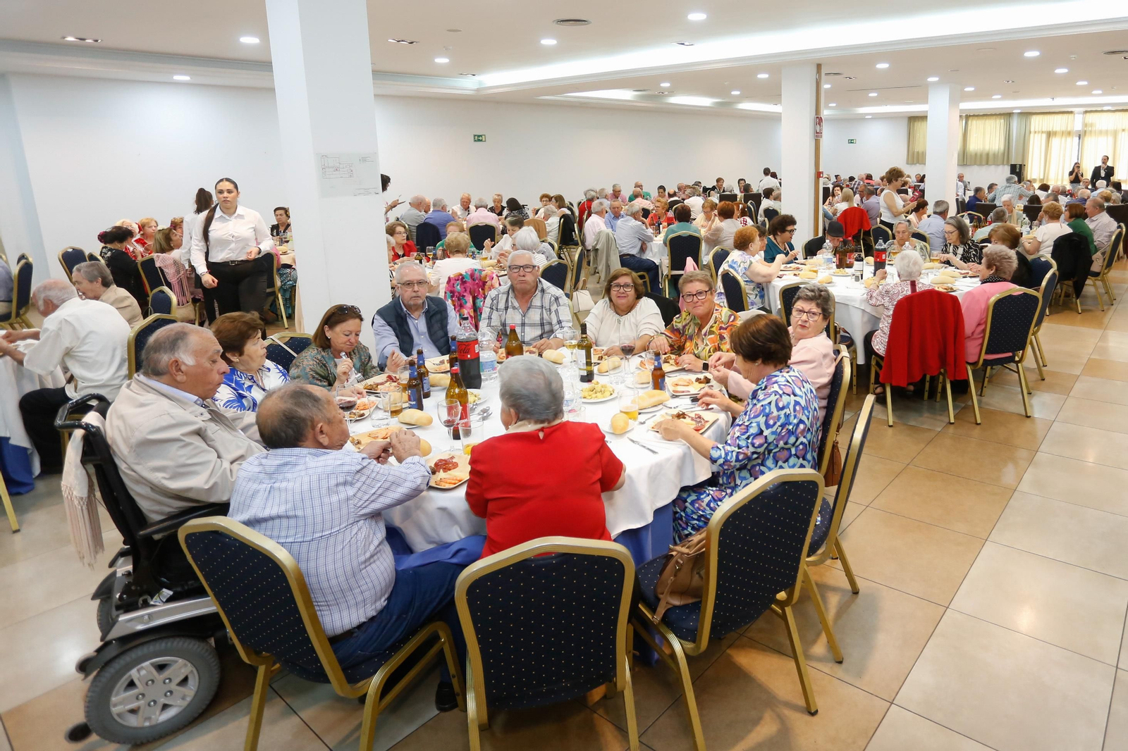 Búscate en las fotos del jueves en la feria de Los Barrios