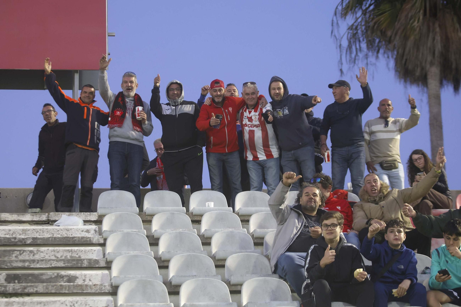 Búscate en el Algeciras - Betis Deportivo en el Nuevo Mirador
