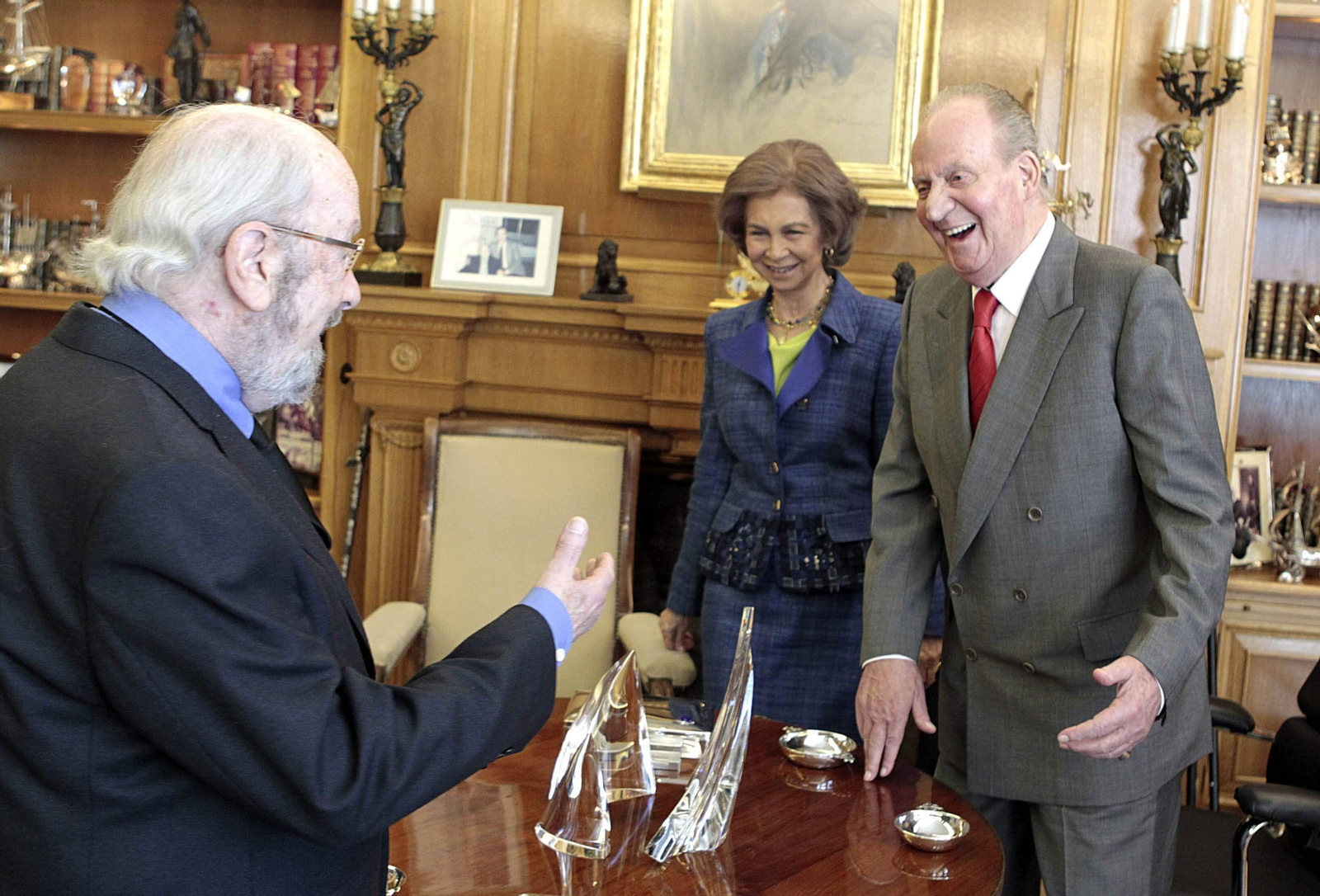 La vida de Caballero Bonald, en imágenes
