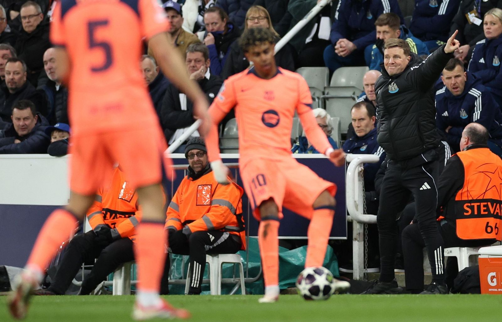 Las fotos del Newcastle-Barcelona