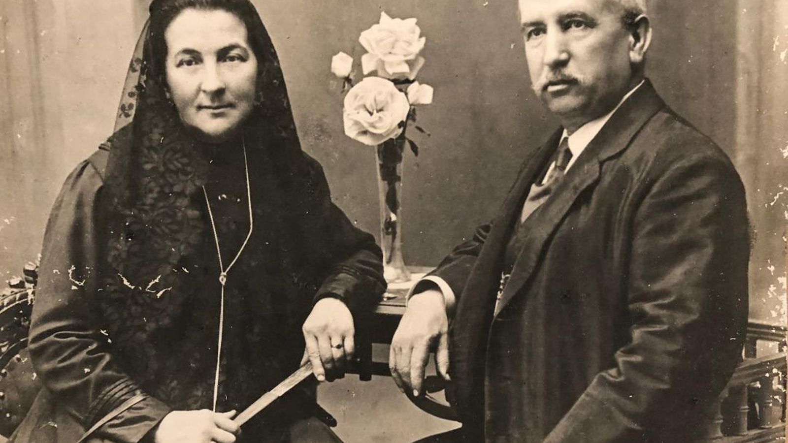 Gabino Hidalgo Concha,  con su mujer, Ceferina Viaña Pérez.