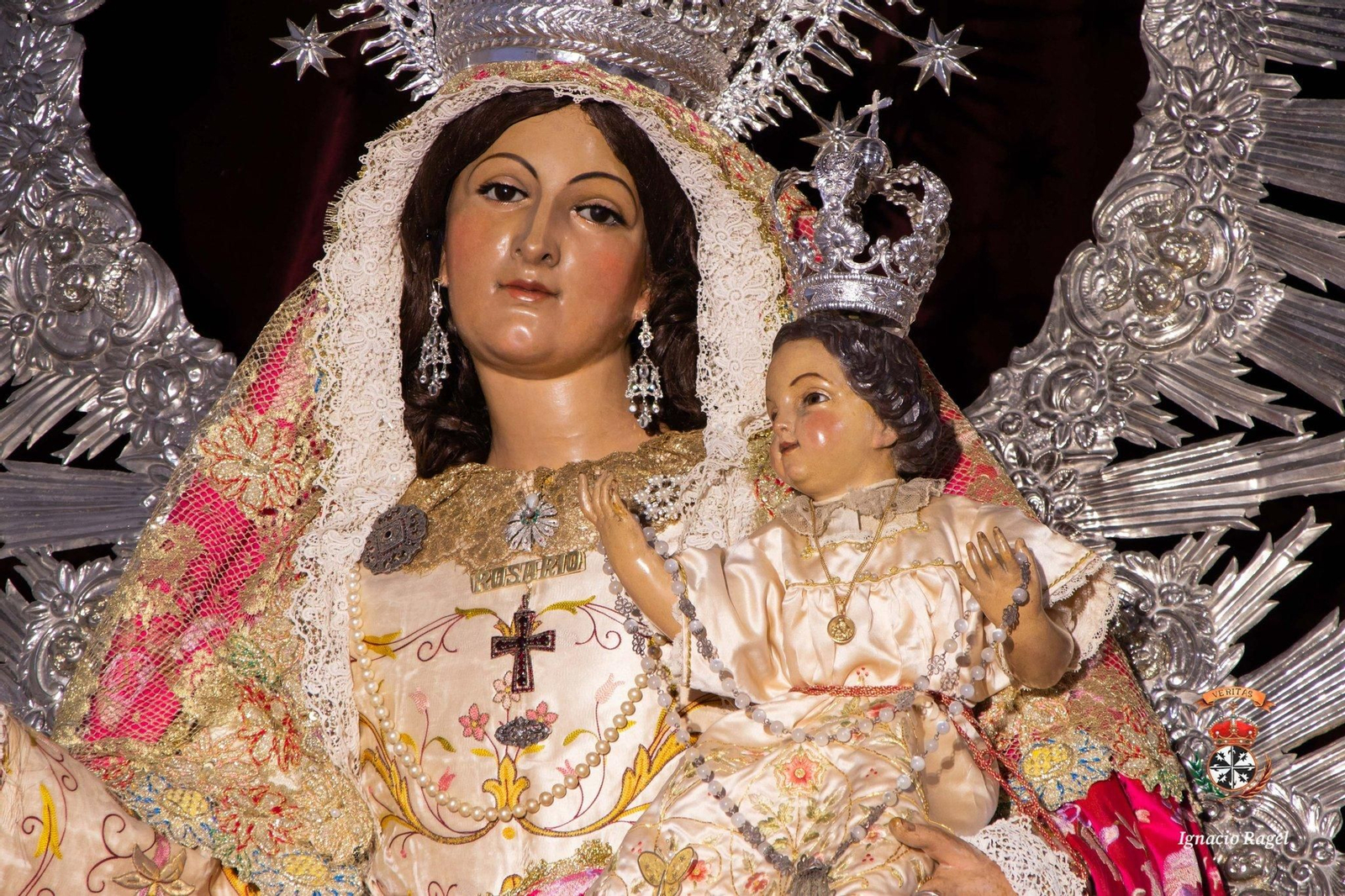 La Virgen del Rosario, obra de Fernández-Andes