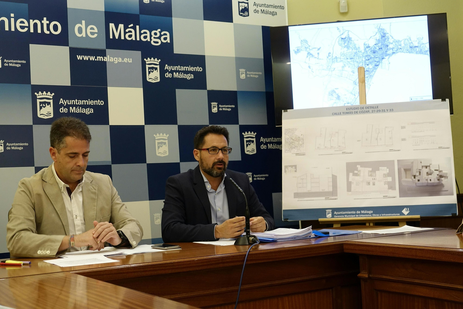 Presentación del proyecto en el Ayuntamiento de Málaga. Presentación del proyecto en el Ayuntamiento de Málaga.
