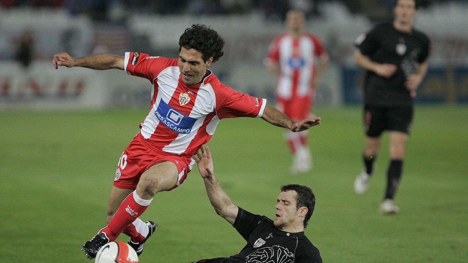 El Almería pudo lograr cinco victorias seguidas en la 07-08, pero empató ante el Athletic