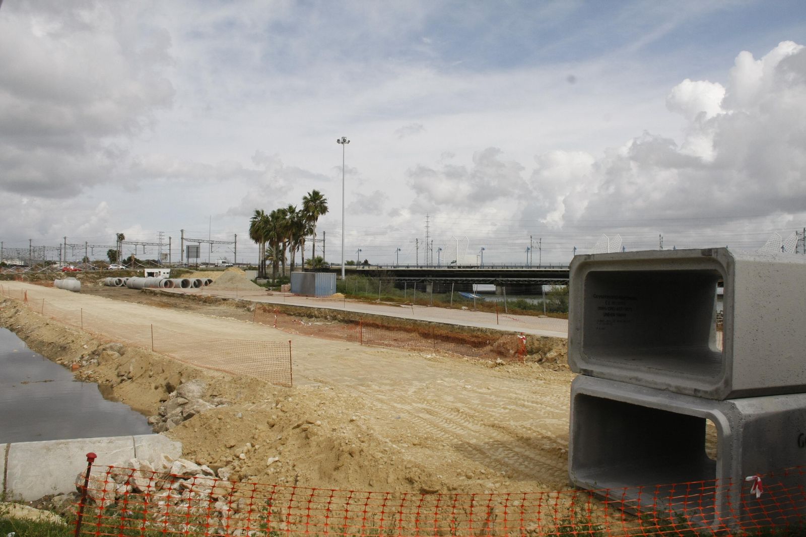 La participación de Impulsa en Impulsa Aparca, para el proyecto del parking, es uno de los asuntos a estudiar.