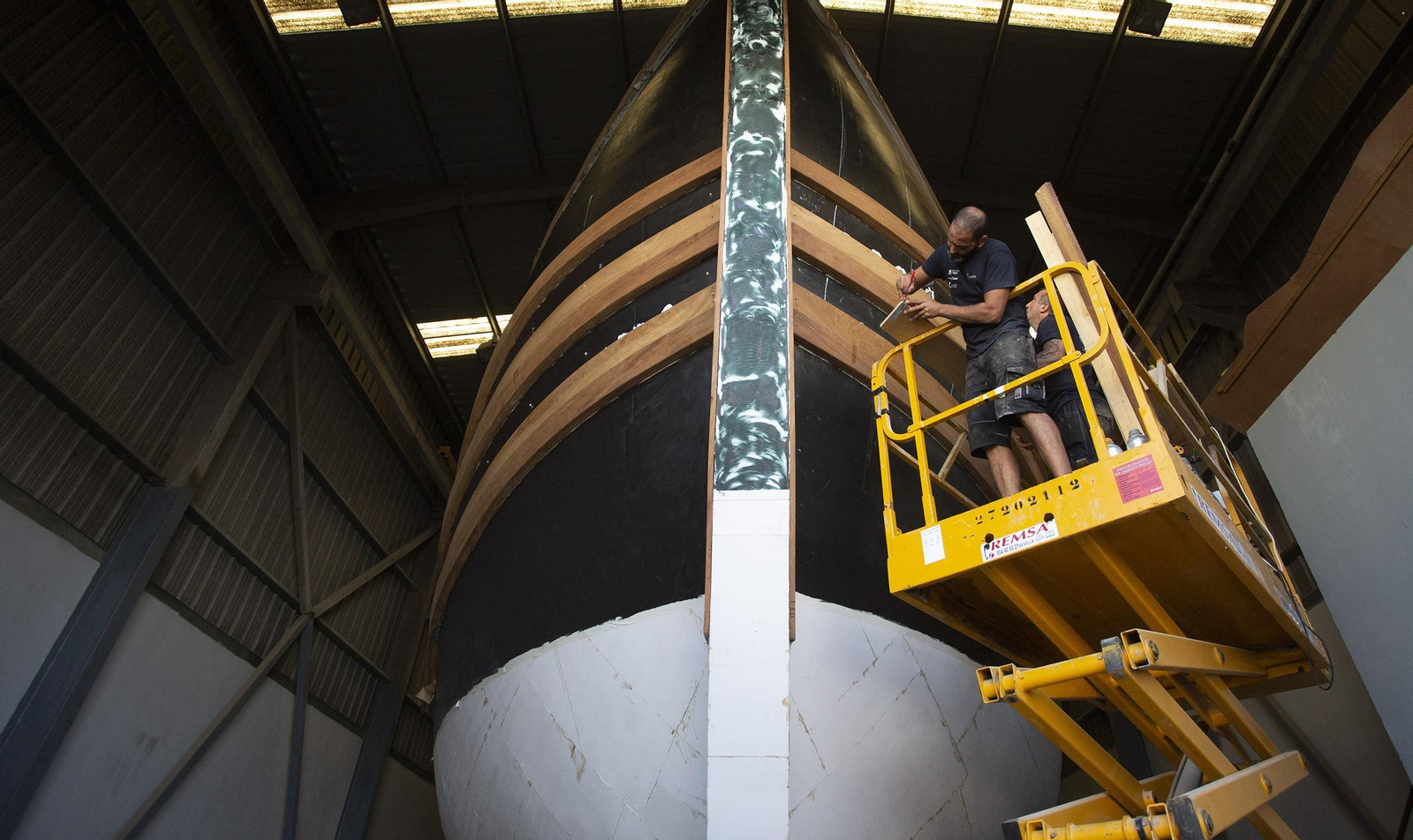 La Nao Victoria 500 se construye en un astillero de Punta Umbría