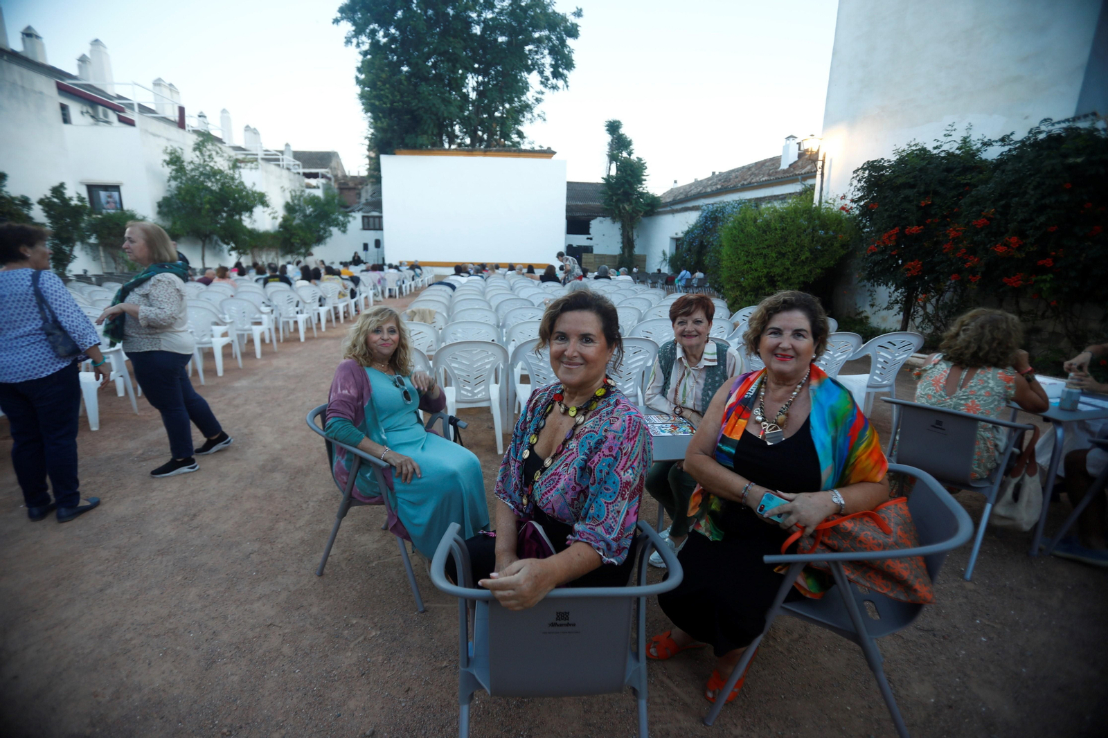 Las imágenes de la reapertura de los cines de verano de Córdoba