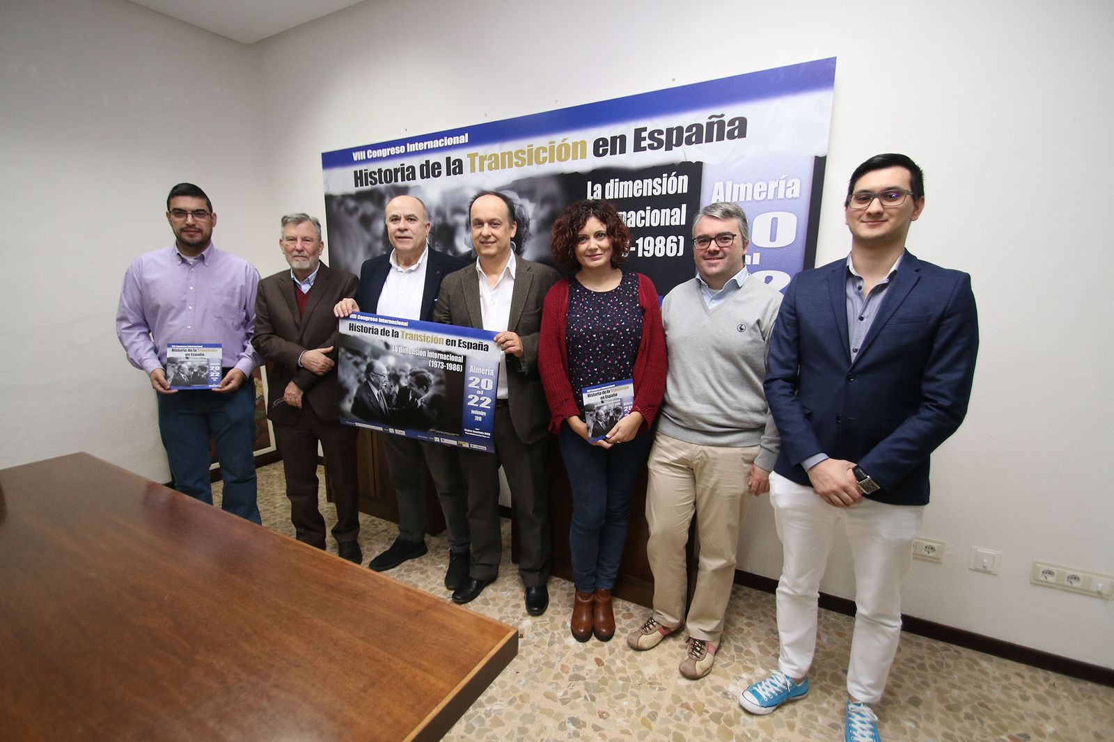 Acto de presentación del Congreso con la presencia del director, subdirectores y coordinadores.