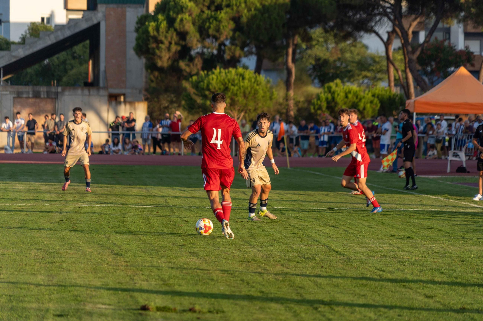 Imágenes del XXXIX Memorial Manuel González Rodríguez entre el Recreativo de Huelva - Sevilla Atlético