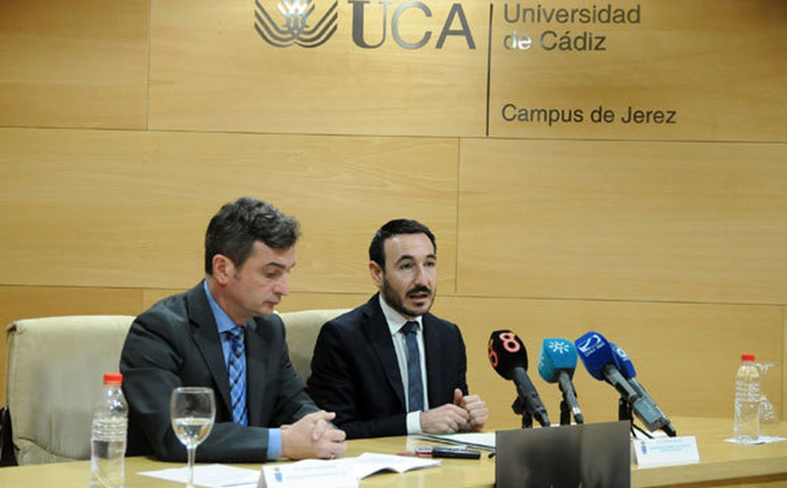 La Junta concede a la UCA 20 becas para proyectos de I+D+i