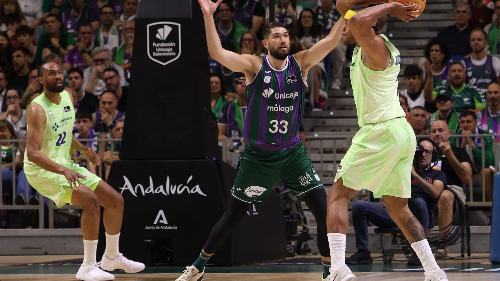 Las fotos del Unicaja-Barcelona, primer partido del play off de la Liga Endesa