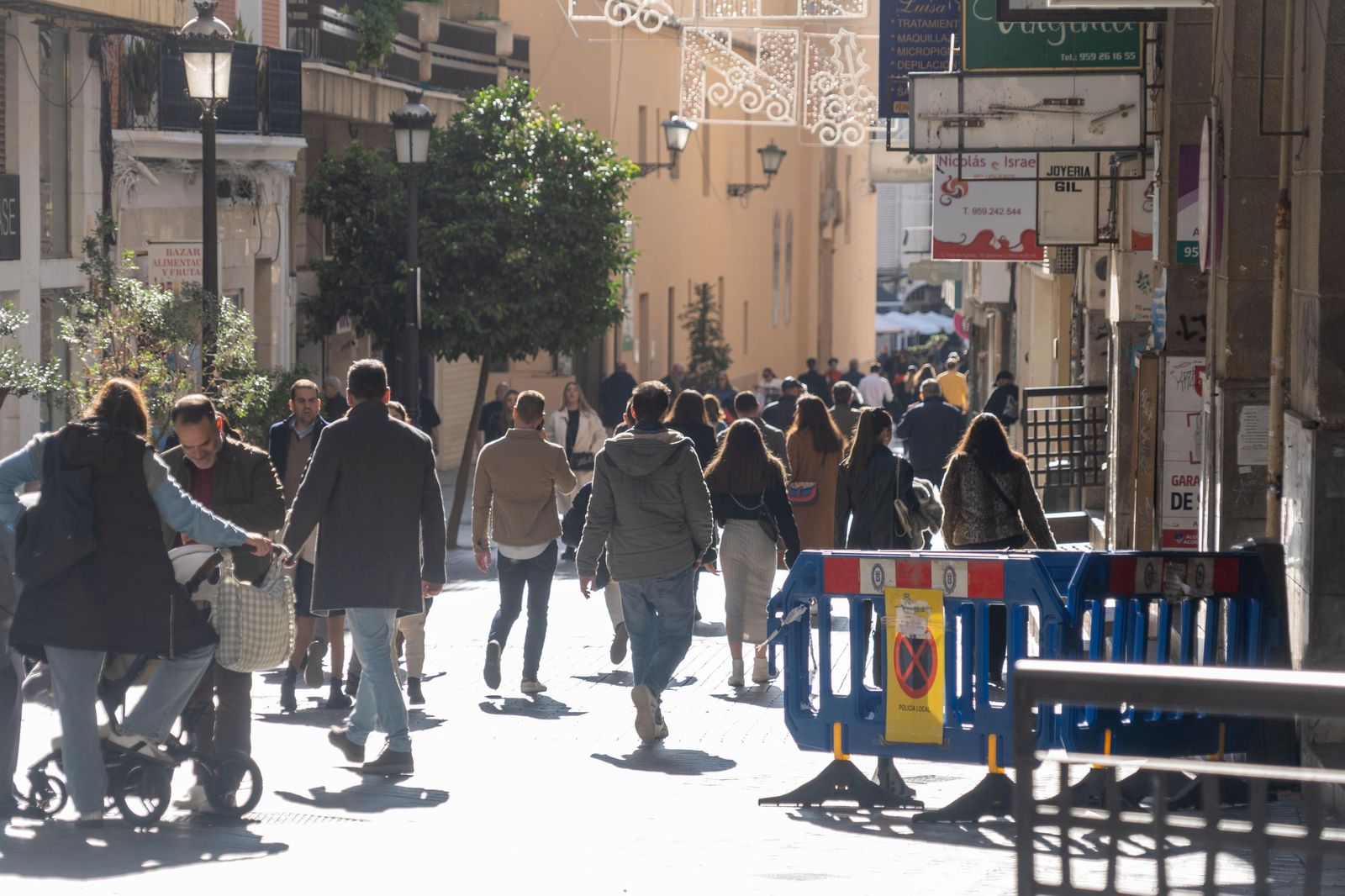 Imágenes de la fiesta del 31 de diciembre en las calles de Huelva