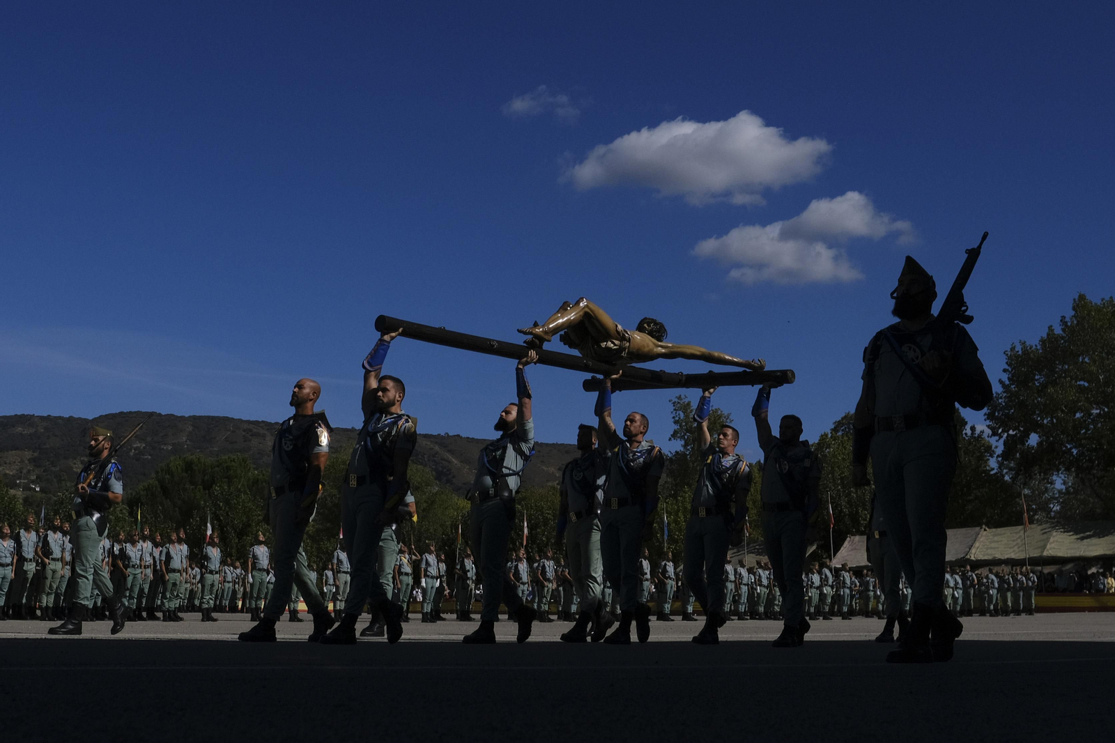 Legionarios durante un desfile en la base de Ronda.