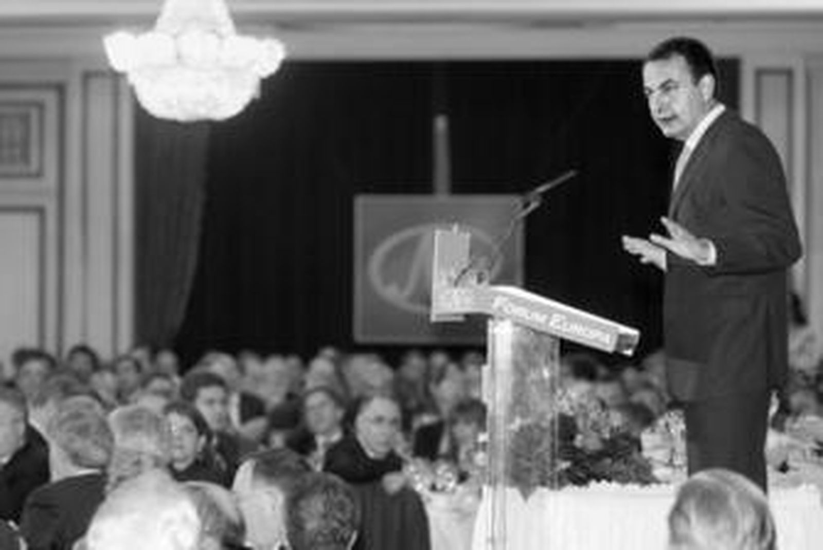 José Luis Rodríguez Zapatero, ayer en Madrid durante su intervención en Nueva Economía Fórum.