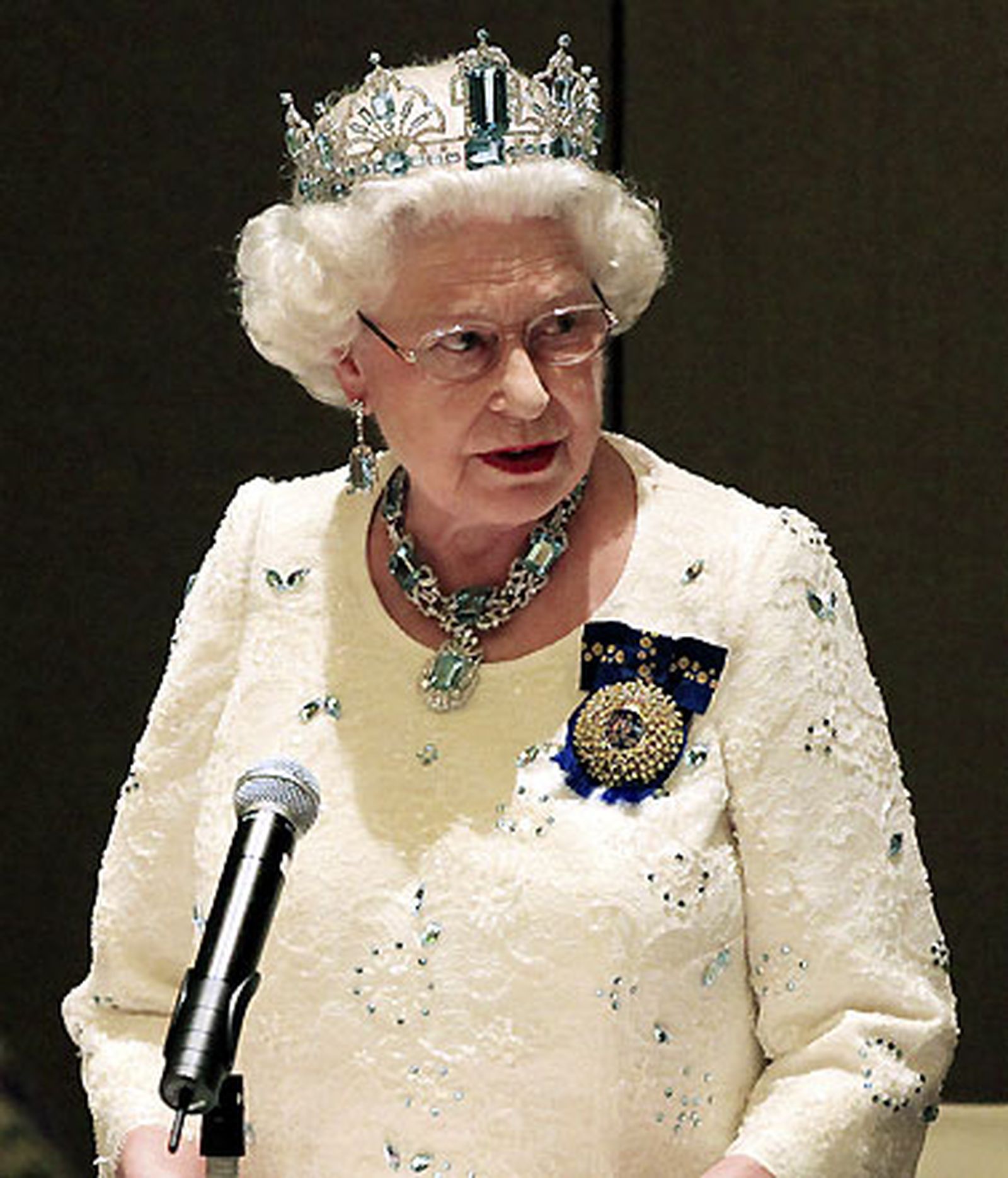 ¿Cómo es realmente Isabel II?