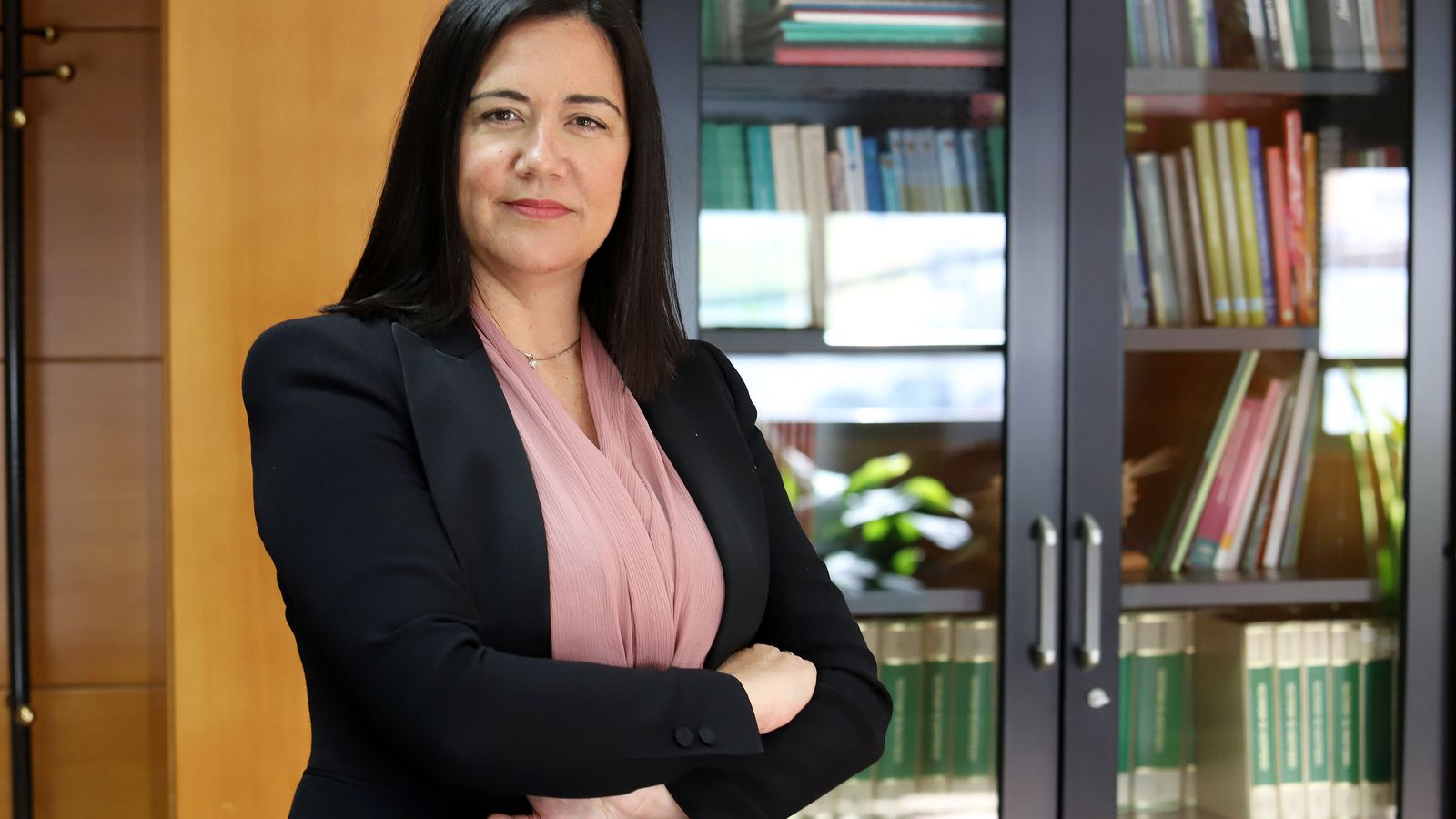 Gómez, en la sede autonómica de la Consejería de Justicia en Huelva.