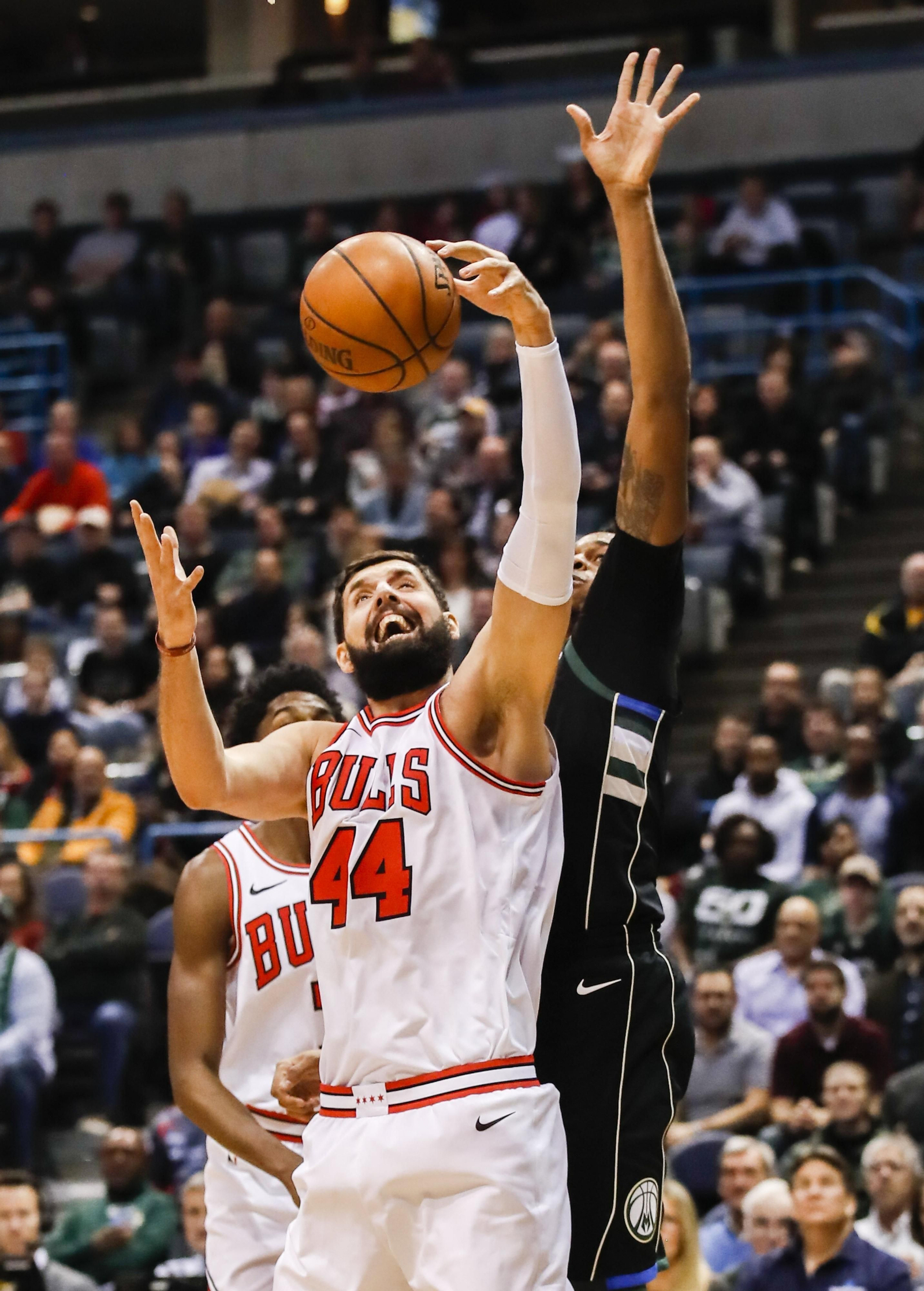 Nikola Mirotic brilla y renacen los Bulls