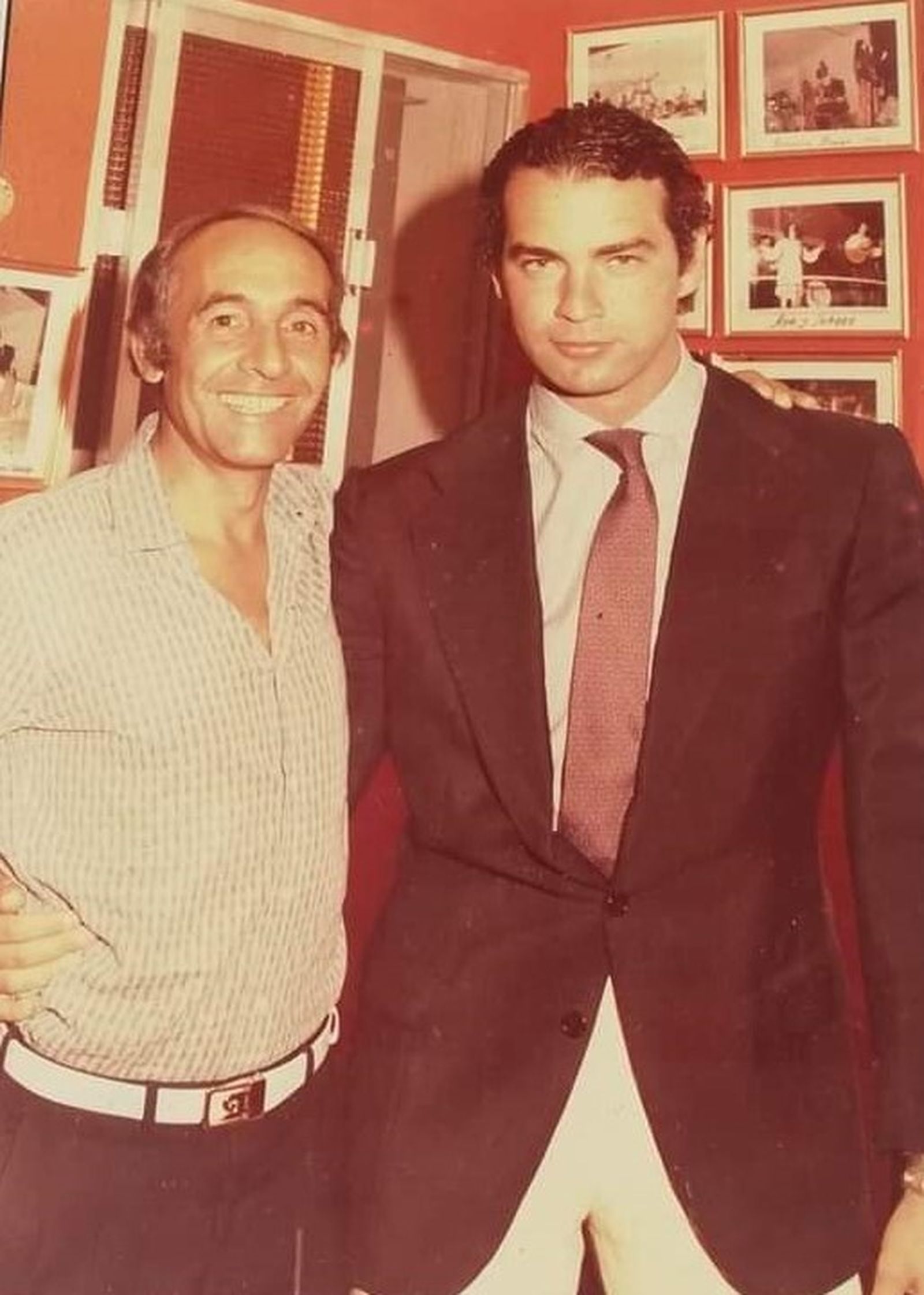 Julio Iglesias, Lola Flores o Camarón en Huelva: Las imágenes más inéditas del famoso Club Raúl de Lepe