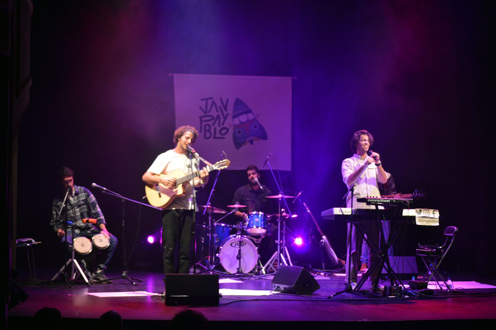 JavyPablo durante su primera actuación en Almería.