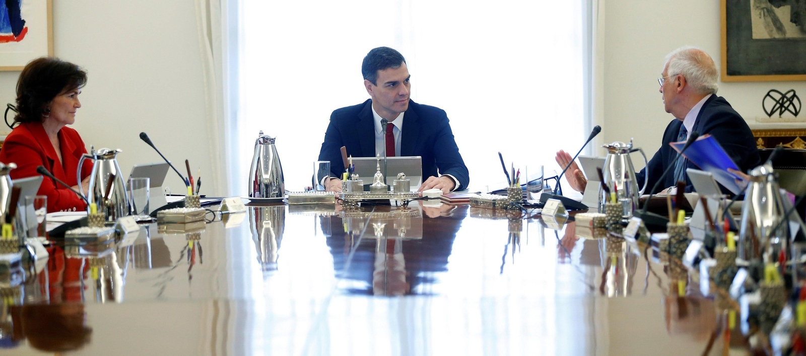 Las imágenes del primer Consejo de Ministros del Gobierno de Pedro Sánchez