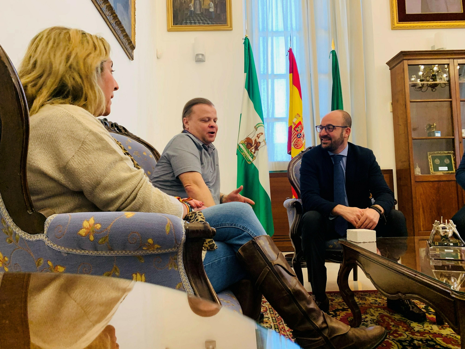 Una imagen de la reunión celebrada en Alcaldía con los nuevos inversores.