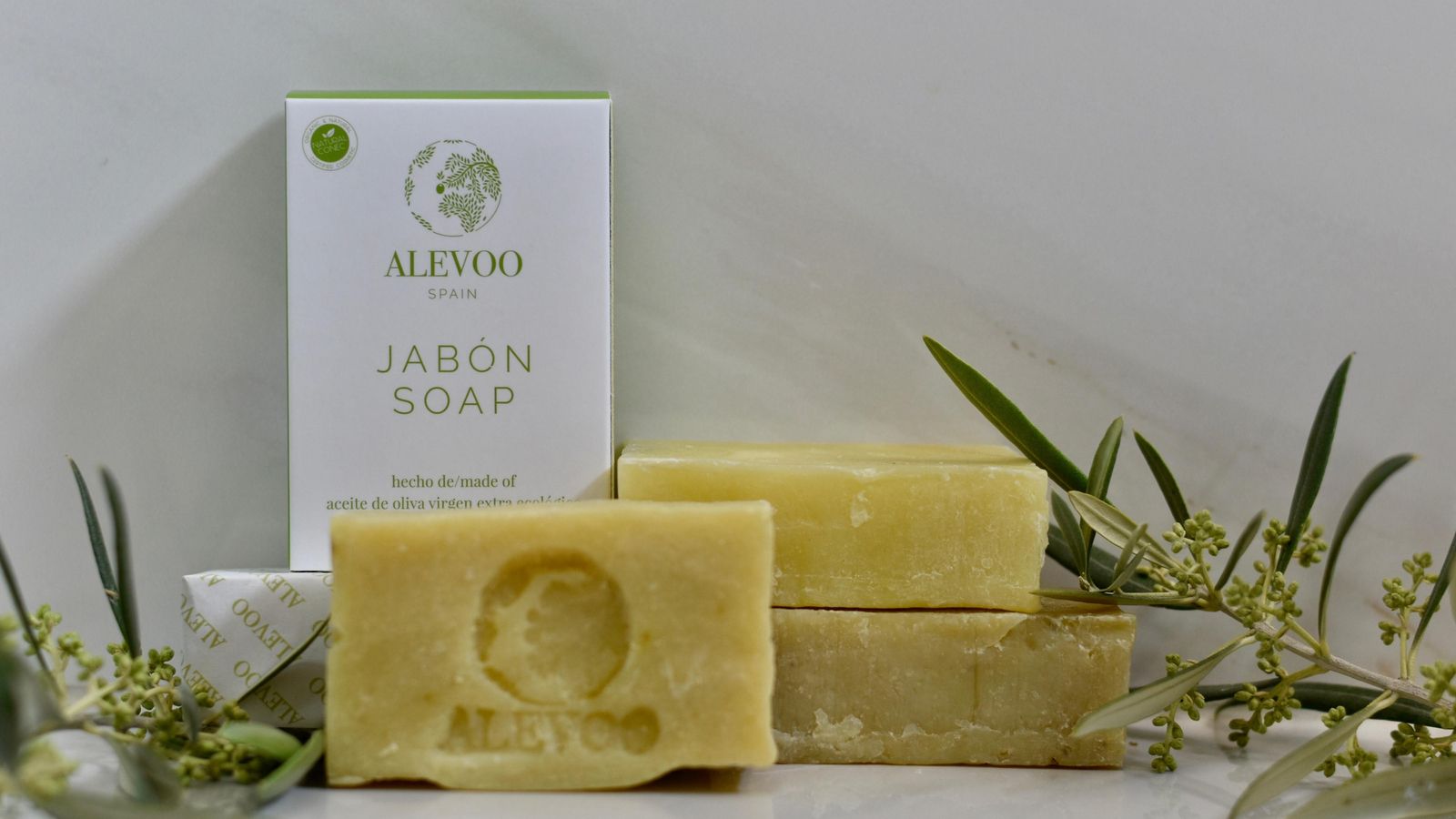 Jabón para lavar la cara.