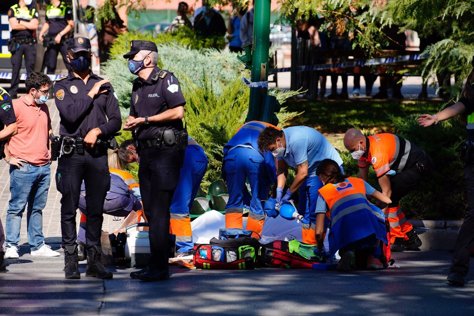 Muere un hombre atropellado por un camión junto al Palacio de Congresos de Granada