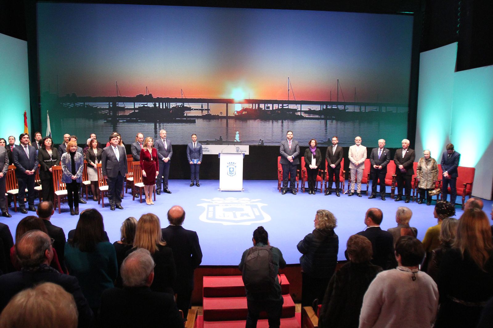 Imágenes de la entrega de las medallas de Huelva