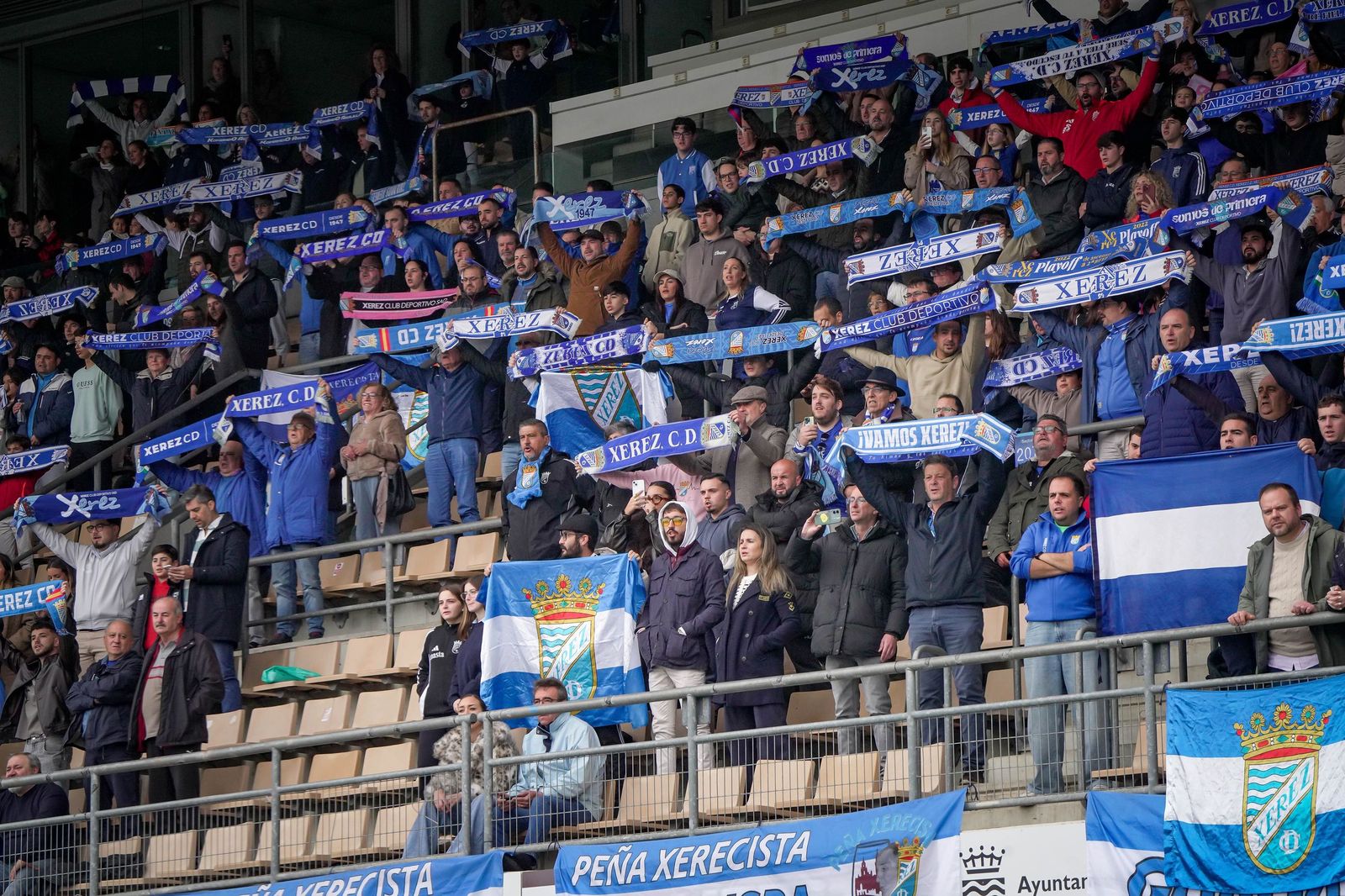 Búscate en el partido del Xerez CD - UD Melilla