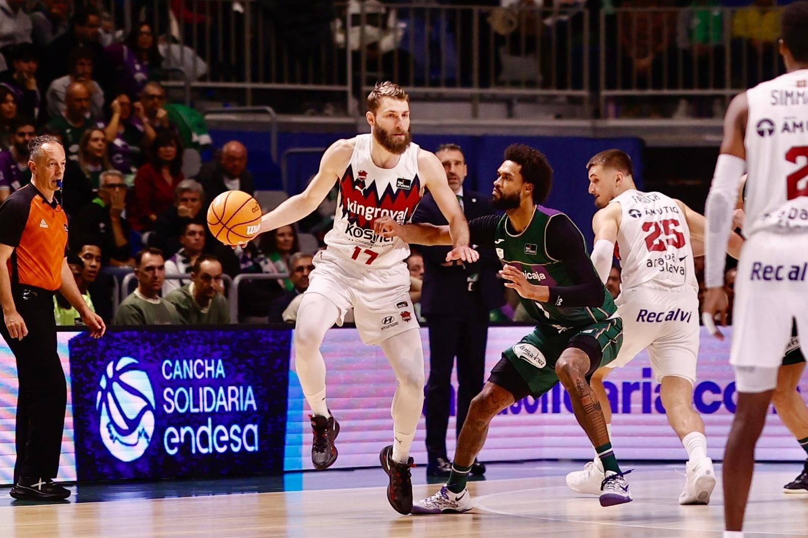 Las fotos del Unicaja - Baskonia